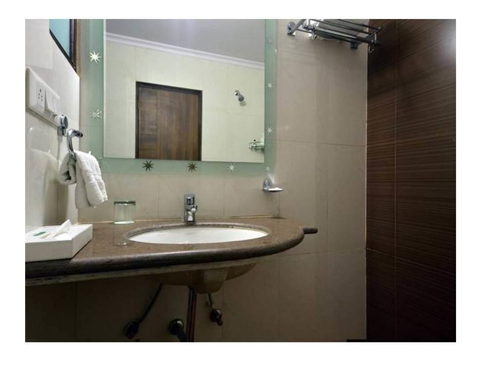 Hotel Anand Vihar Bangalore Værelse billede